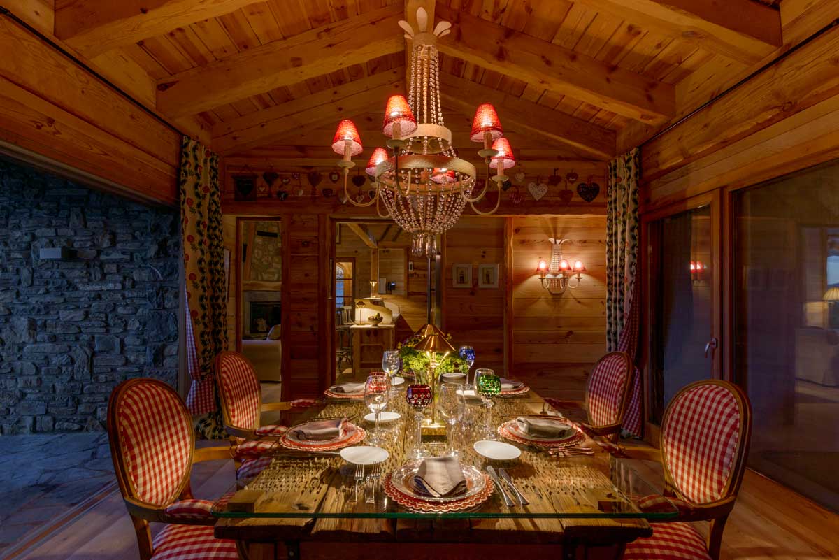 El comedor del Chalet Viñas de Lárrede